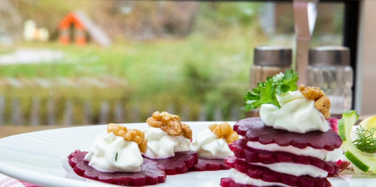 Logis Hotel Restaurant De La Poste Et Spa De Montagne Ле-Бономм Екстер'єр фото